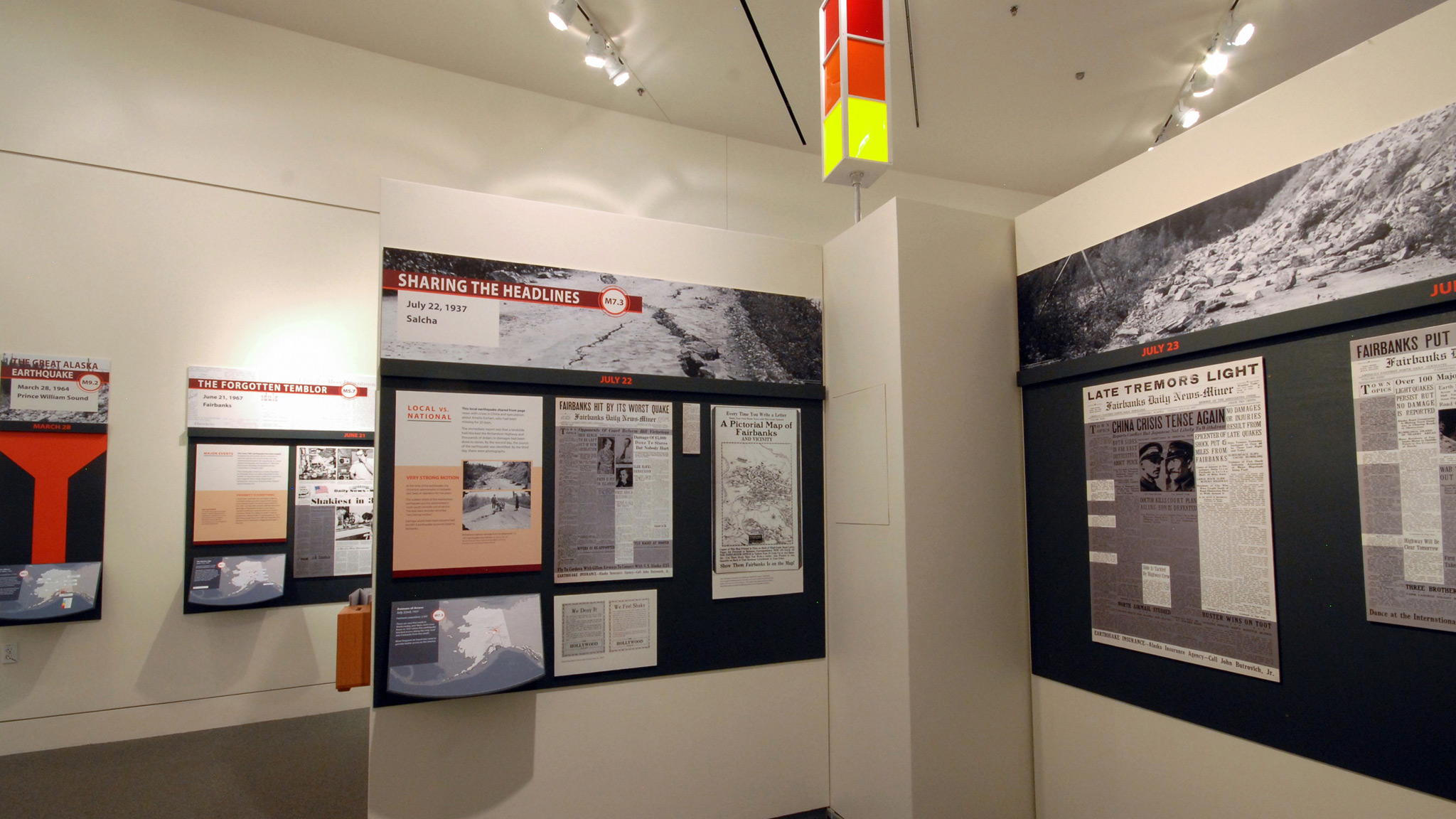 Looking at the exhibit for the 1937 earthquake event. The yellow light on the tower indicates a minor earthquake event somewhere in Alaska within the last couple minutes.
