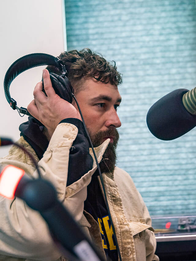 KSUA 91.5FM