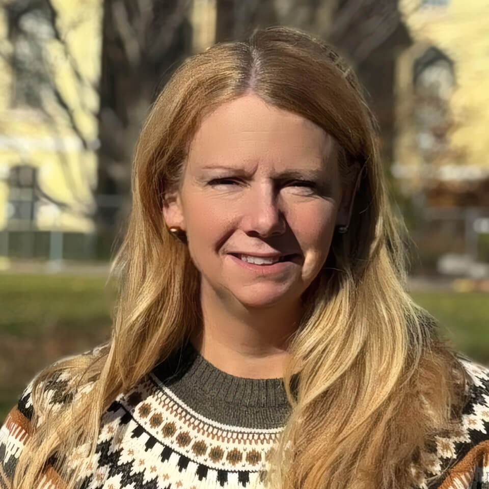 photo of Nikki Marshall