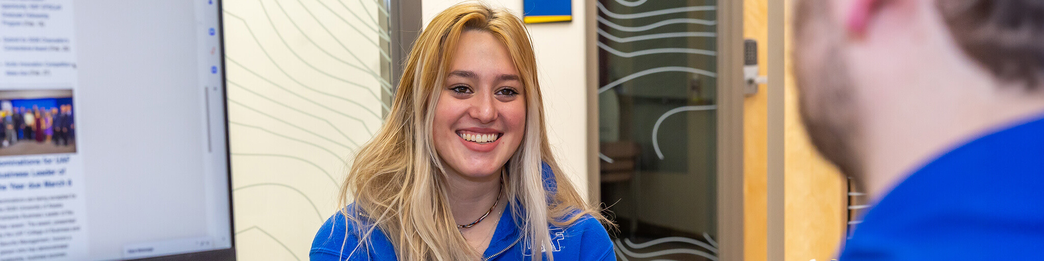 Student talking to advisor