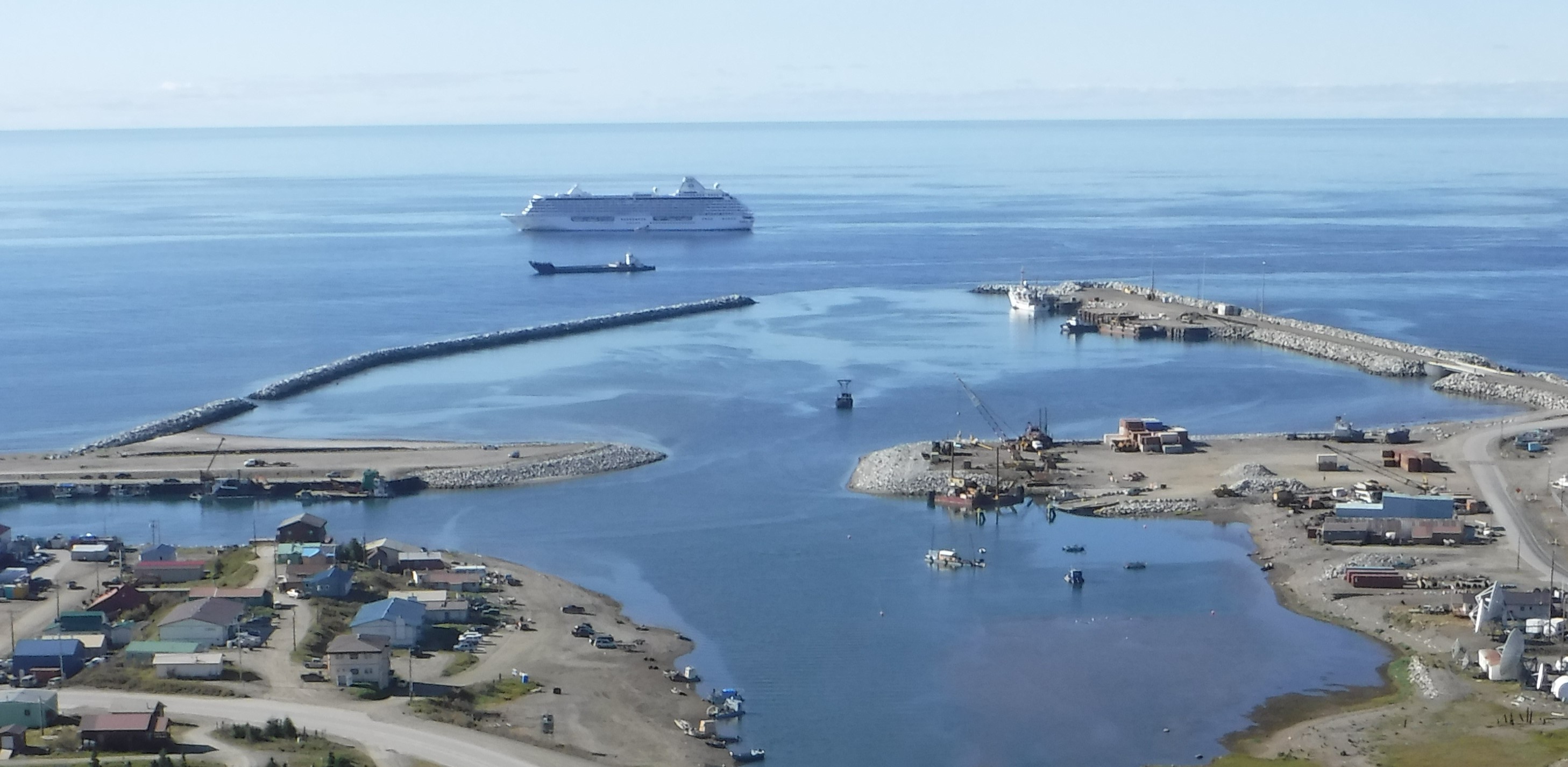 Port of Nome with Crystal Serenity Cruiseship, Credit: nomealaska.org