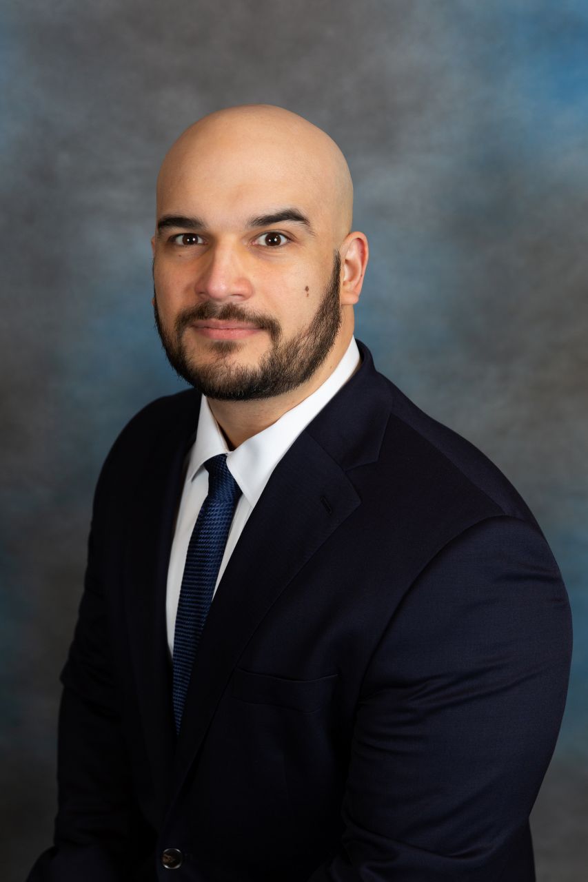 Dr. Alejandro Miranda Reina