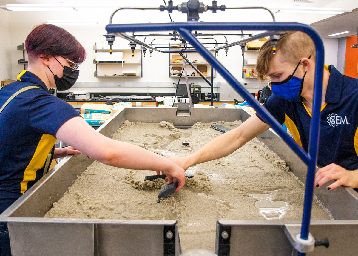 Sandbox at the 2022 UAF Engineering Open House