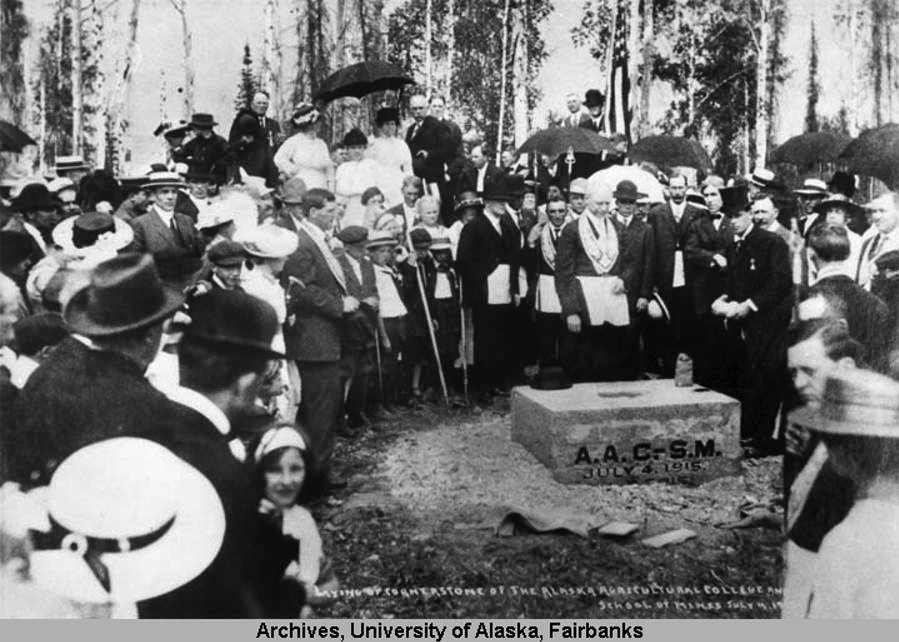 Photo of the laying of the college cornerstone in 1915