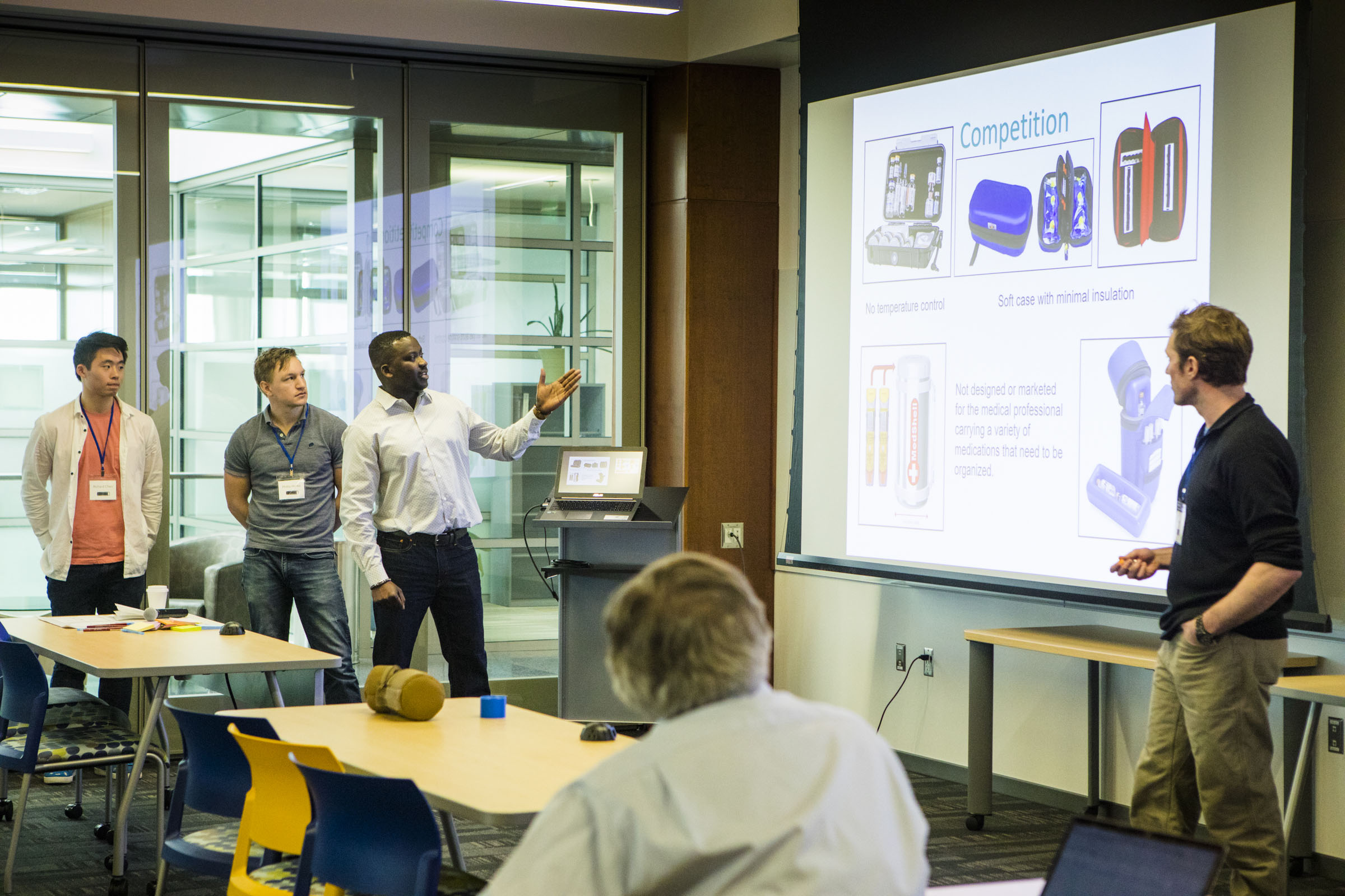 A team in the 2018 Lean Launch Workshop makes its final pitch. Photo by JR Ancheta/UAF.