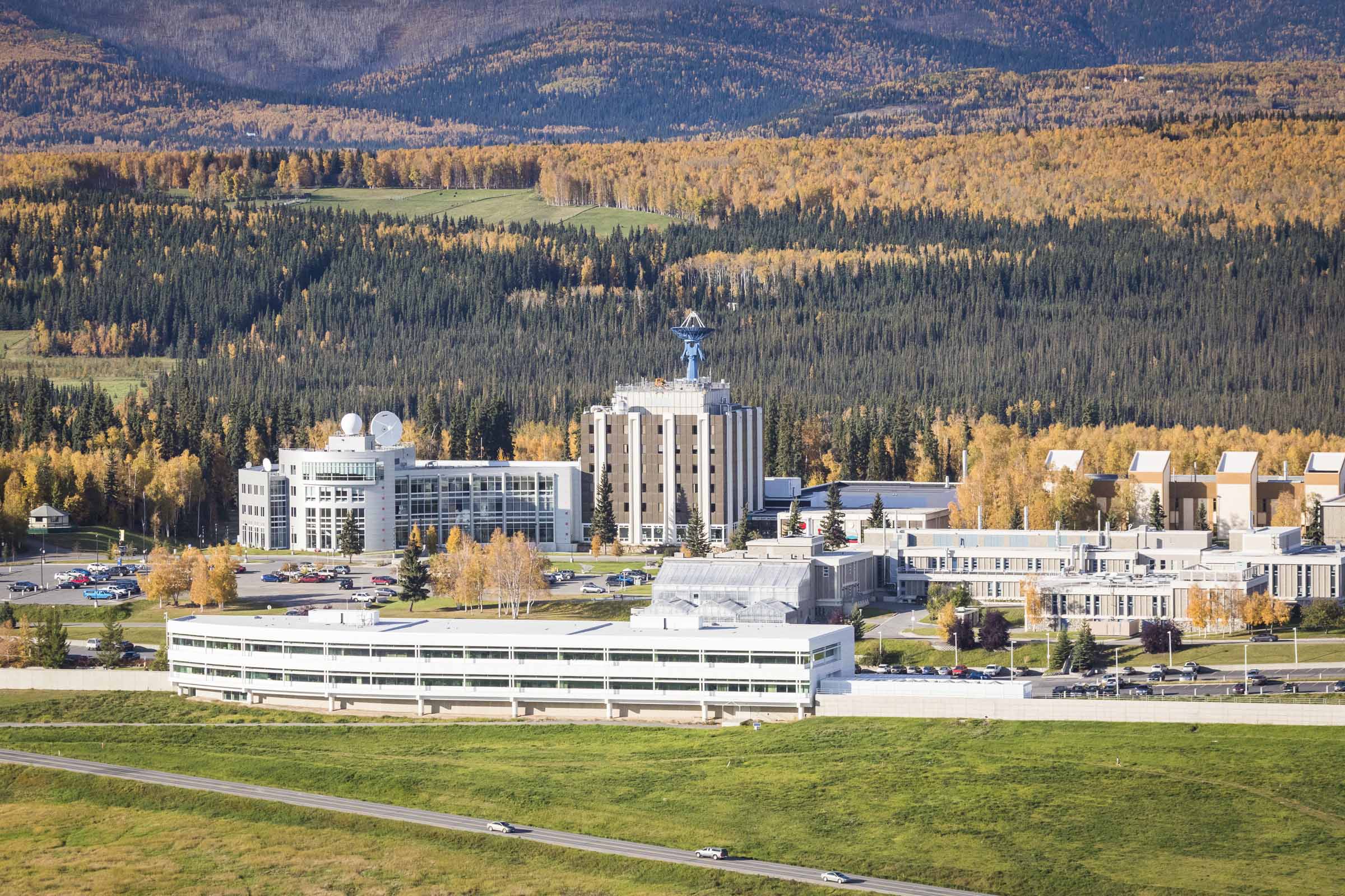 UAF’s Geophysical Institute. Photo by JR Ancheta.