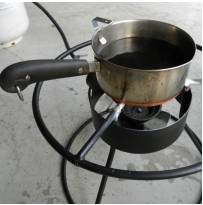 Small Pot Monitoring sap with small pot.