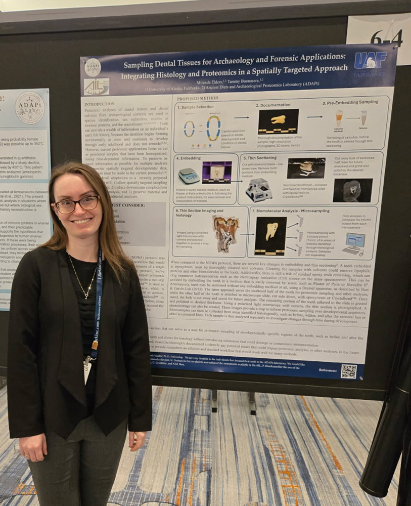 Miranda Ehlers presents her research at the 94th annual American Association of Biological Anthropologists. Photo courtesy of Ehlers