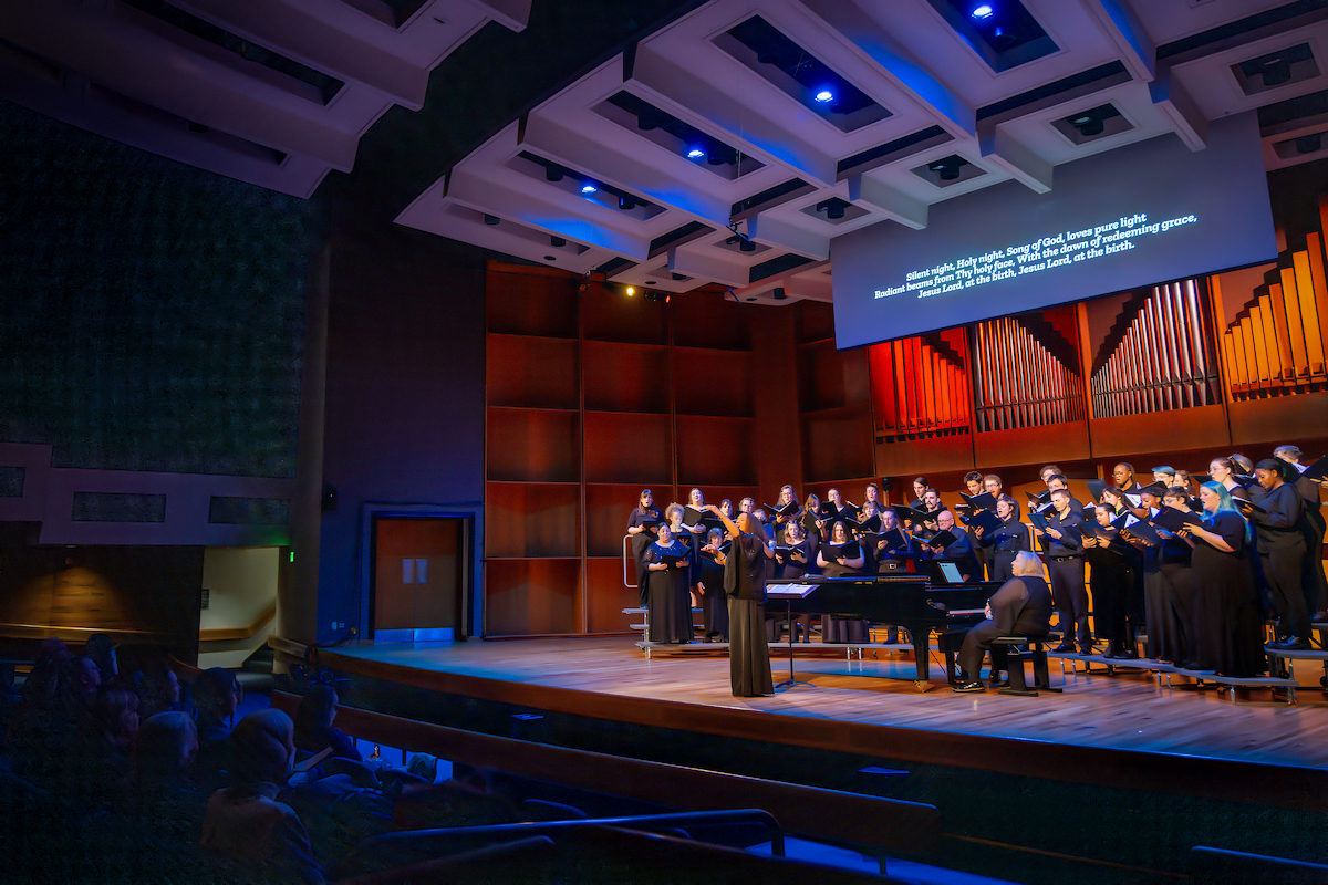 The UAF Choir of the North hosts their holiday concert and fundraiser in the Davis Concert Hall and Fine Arts Building, Saturday, Dec. 7, 2024. The choir was under the direction of Dr. Jaunelle Celaire with Loylene Ruppert on piano. (UAF photo by Leif Van Cise)