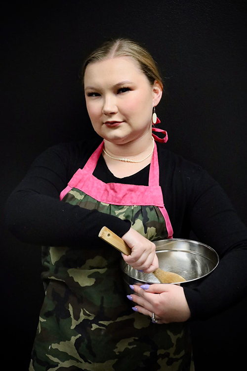 Ellie “Paukana” Maglaya as Julia Child in the Fall 2025 UAF Opera Workshop production of Bon Bon Appétit. Photo credit: Jaunelle Celaire, UAF Music