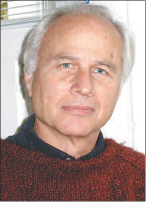 Geoffrey Loftus, a University of Washington psychology professor and visual perception expert, maintains that identifications at distances such as 550 feet are not reliable. “You simply wouldn’t be able to distinguish anything about what that person looks like,” said the professor, who testified as a paid expert for Kevin Pease.