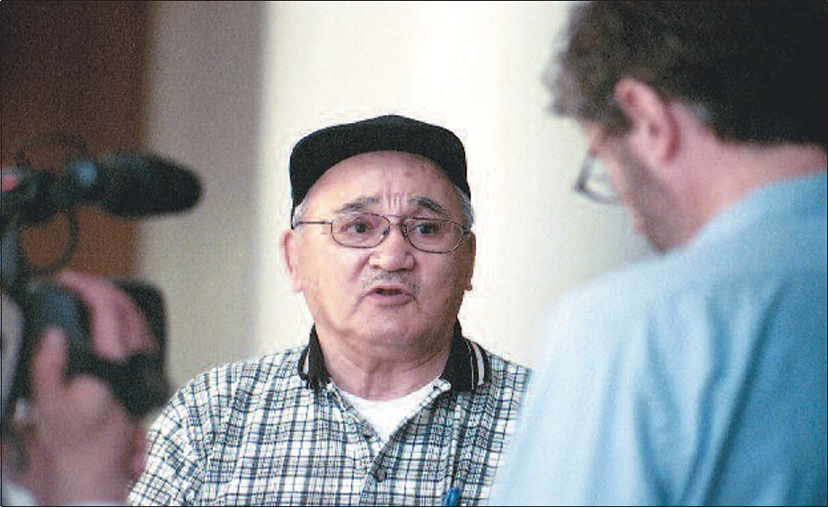 At right, Don Honea, a Ruby elder and ceremonial chief of more than 40 Interior villages, vents frustration to reporters following the 2003 appellate hearing in Fairbanks. Honea contends white suspects would never have been convicted on such evidence. 