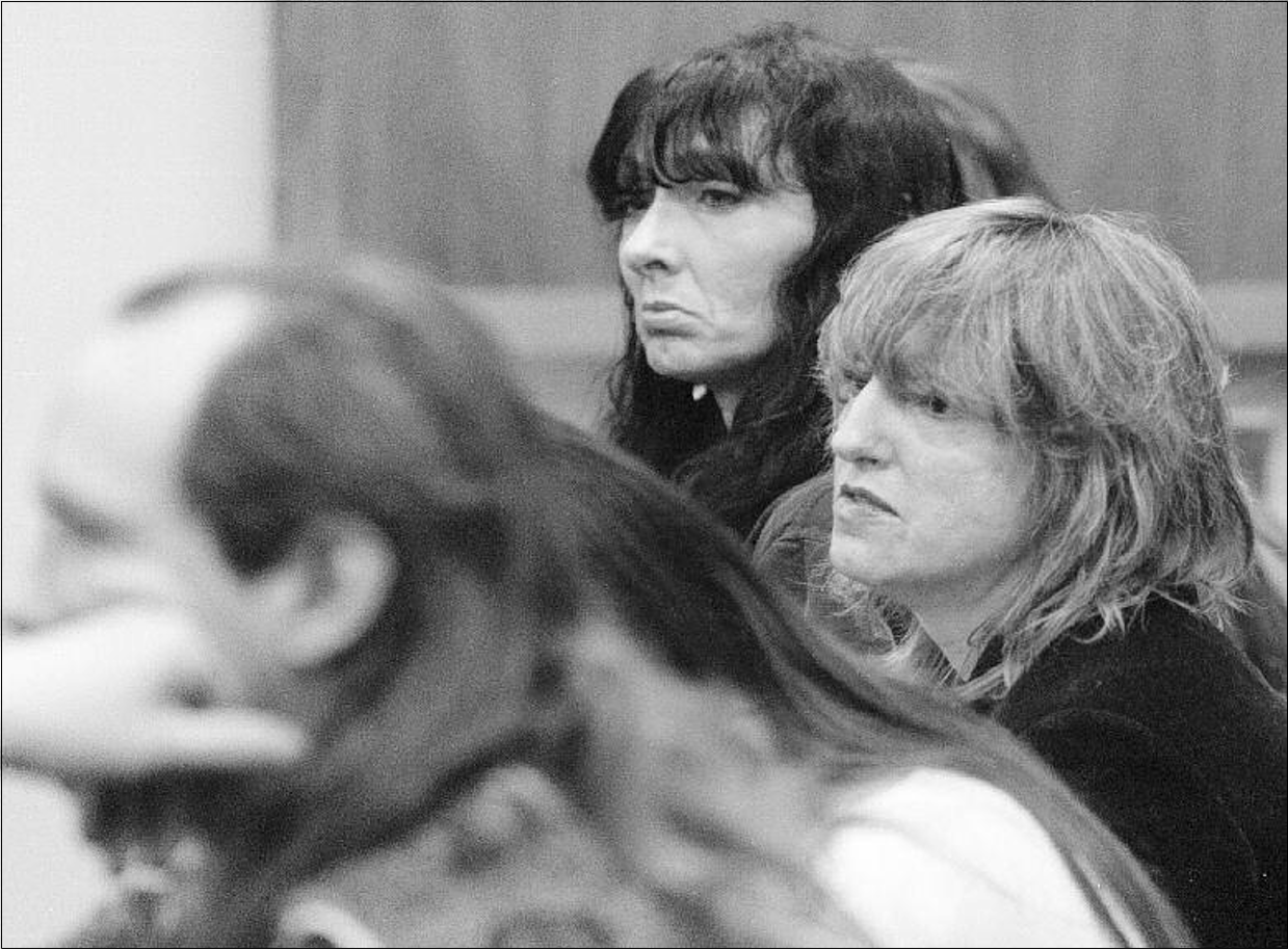 John Hartman’s mother, Evalyn Thomas, right, listens at an Alaska Superior Court hearing in February 1998, after testifying that she did not think the four men accused of murdering her son in October 1997 should be allowed out on bail.