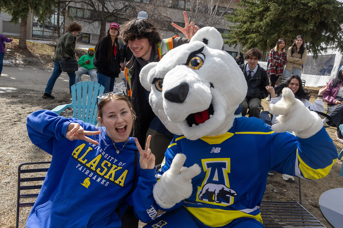 Attendees enjoy a cookout, live music, games, and other entertainment and performances during Nanook Traditions 2025 Springfest on the UAF campus Friday afternoon, April 18, 2025. UAF Photo by Eric Engman