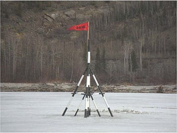 Image of pole with flag