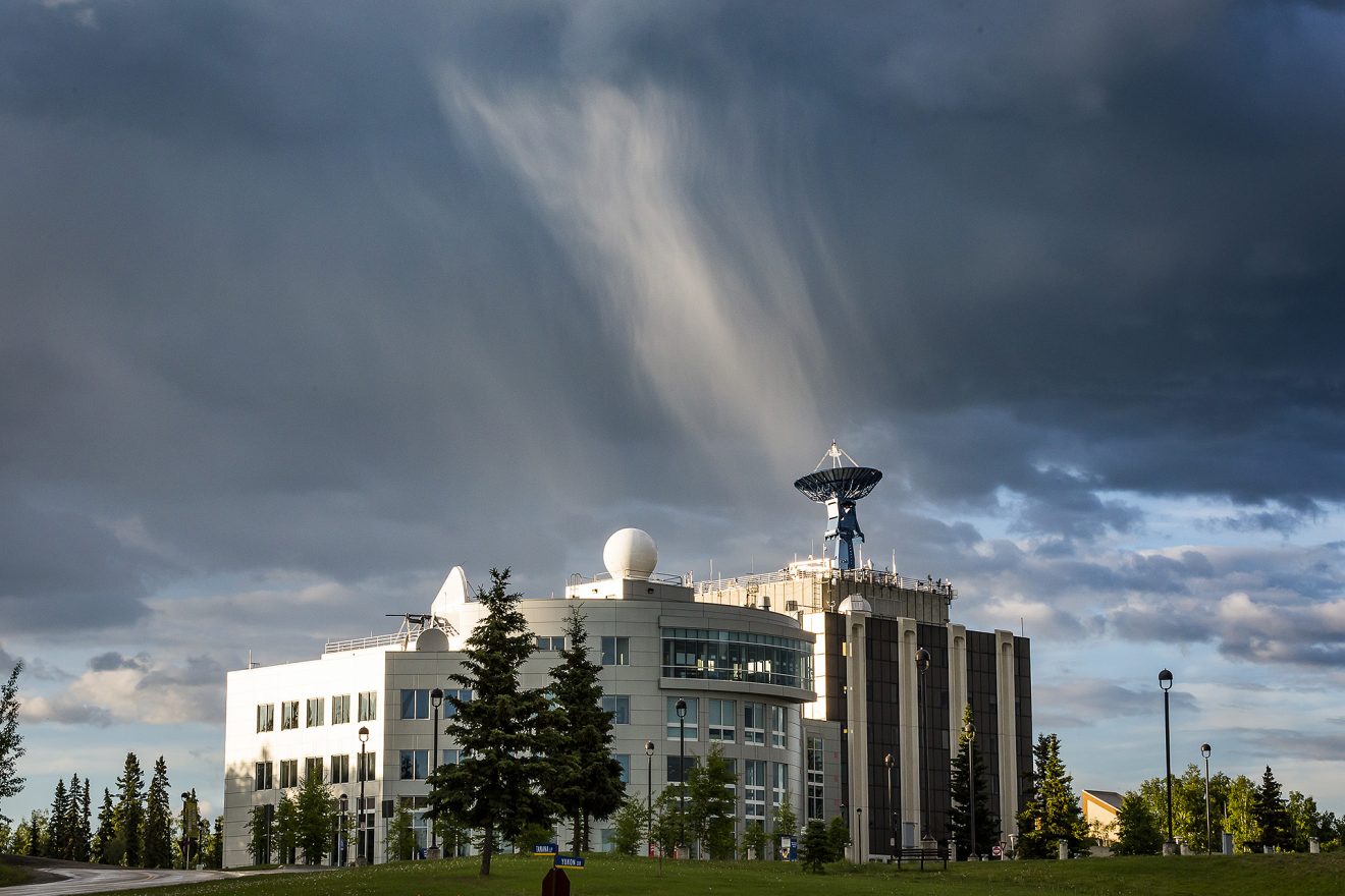 Rain falls at the UAF Troth Yeddha' campus on June 19, 2018.
