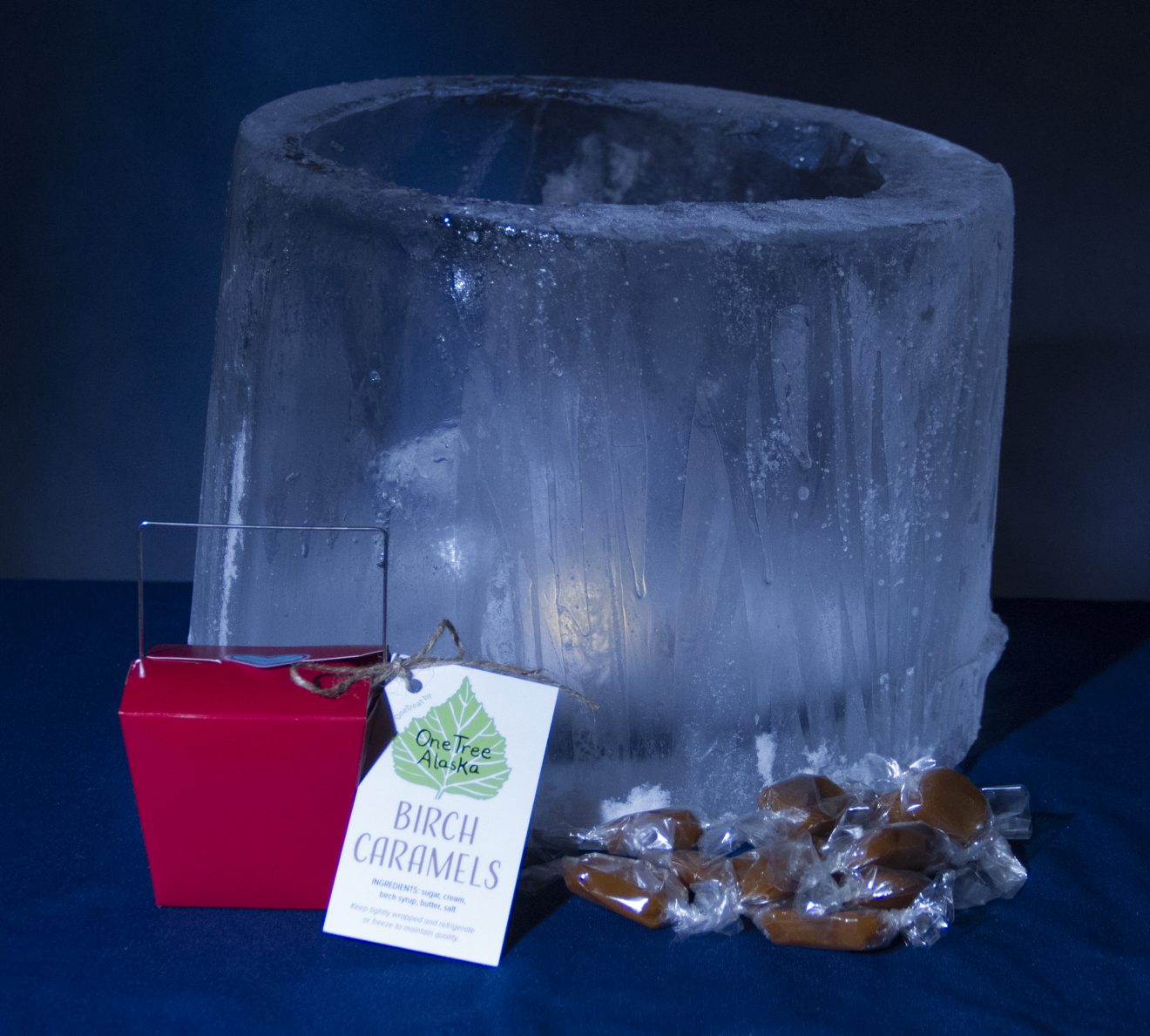 Ice luminaria, caramels