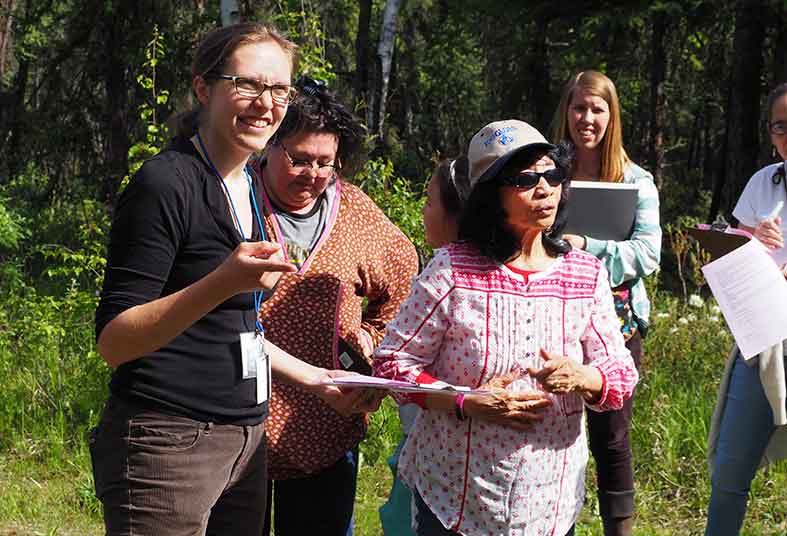 Elena Sparrow teaching about climate change