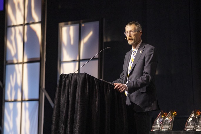 Chancellor White speaking at the 2019 Blue and Gold Celebration.