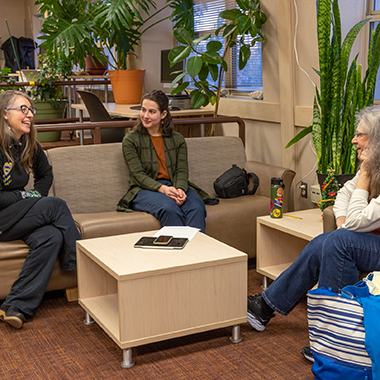 Connect, grow and thrive with UAF’s mentoring program