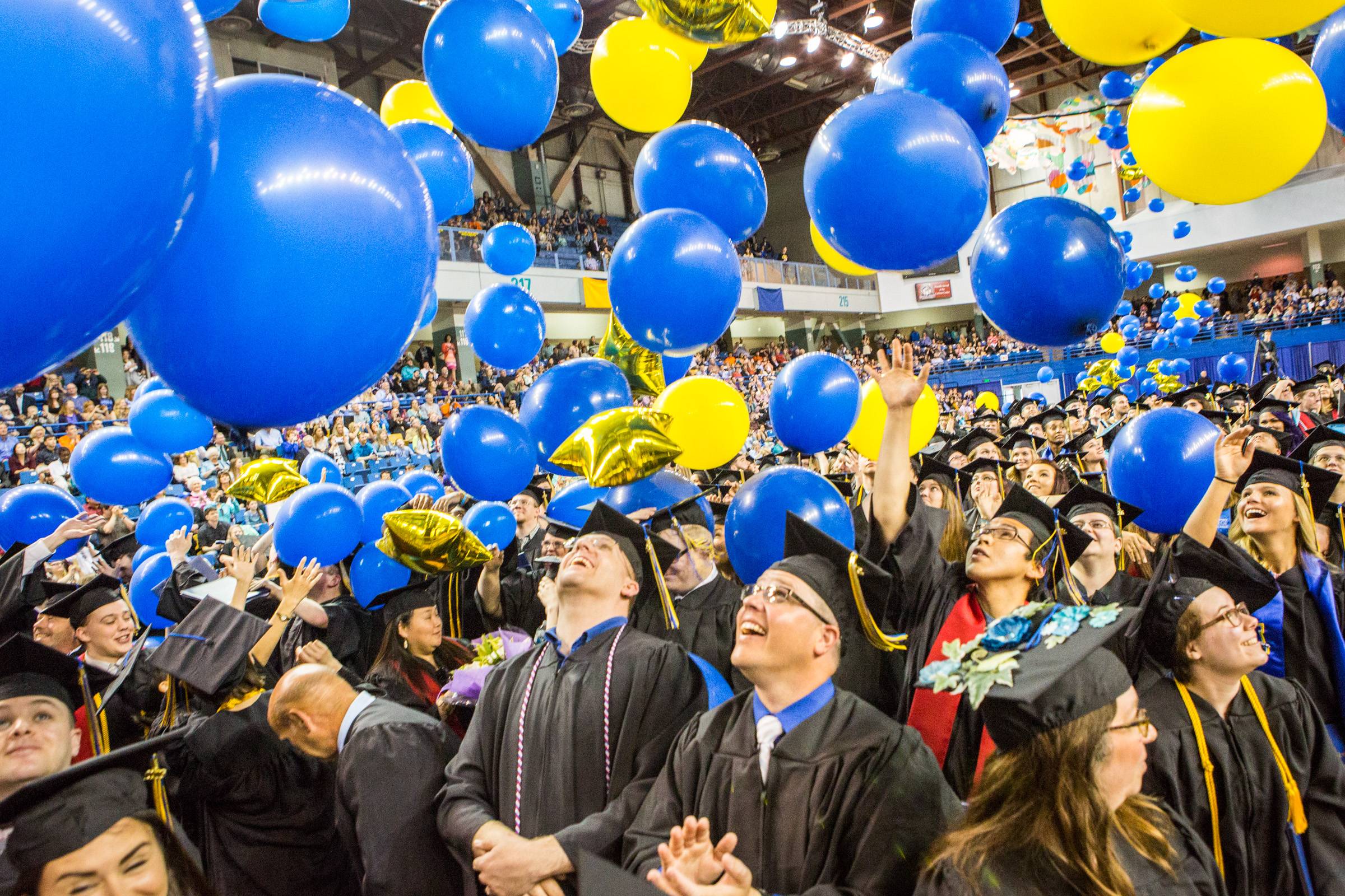 Balloon drop at UAF commencement ceremony