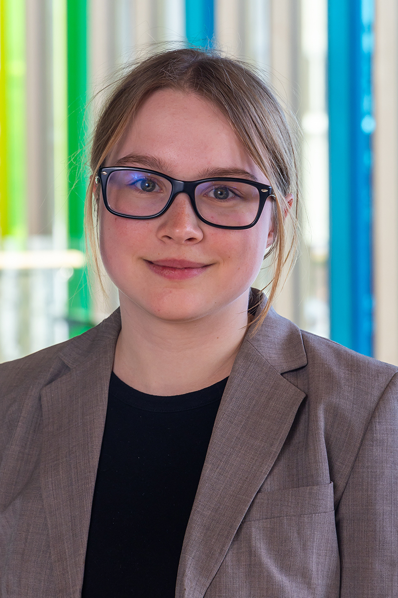Iza Lepkowski. UAF Photo by Eric Engman