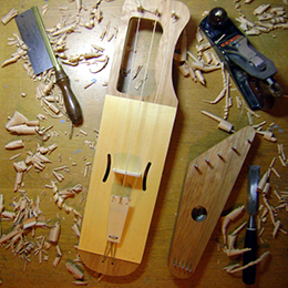 Kantele being built on a Melodia Soitin workbench