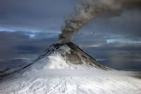 Augustine volcano eruption