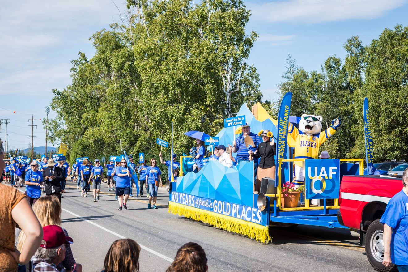Golden Days parade float from 2017