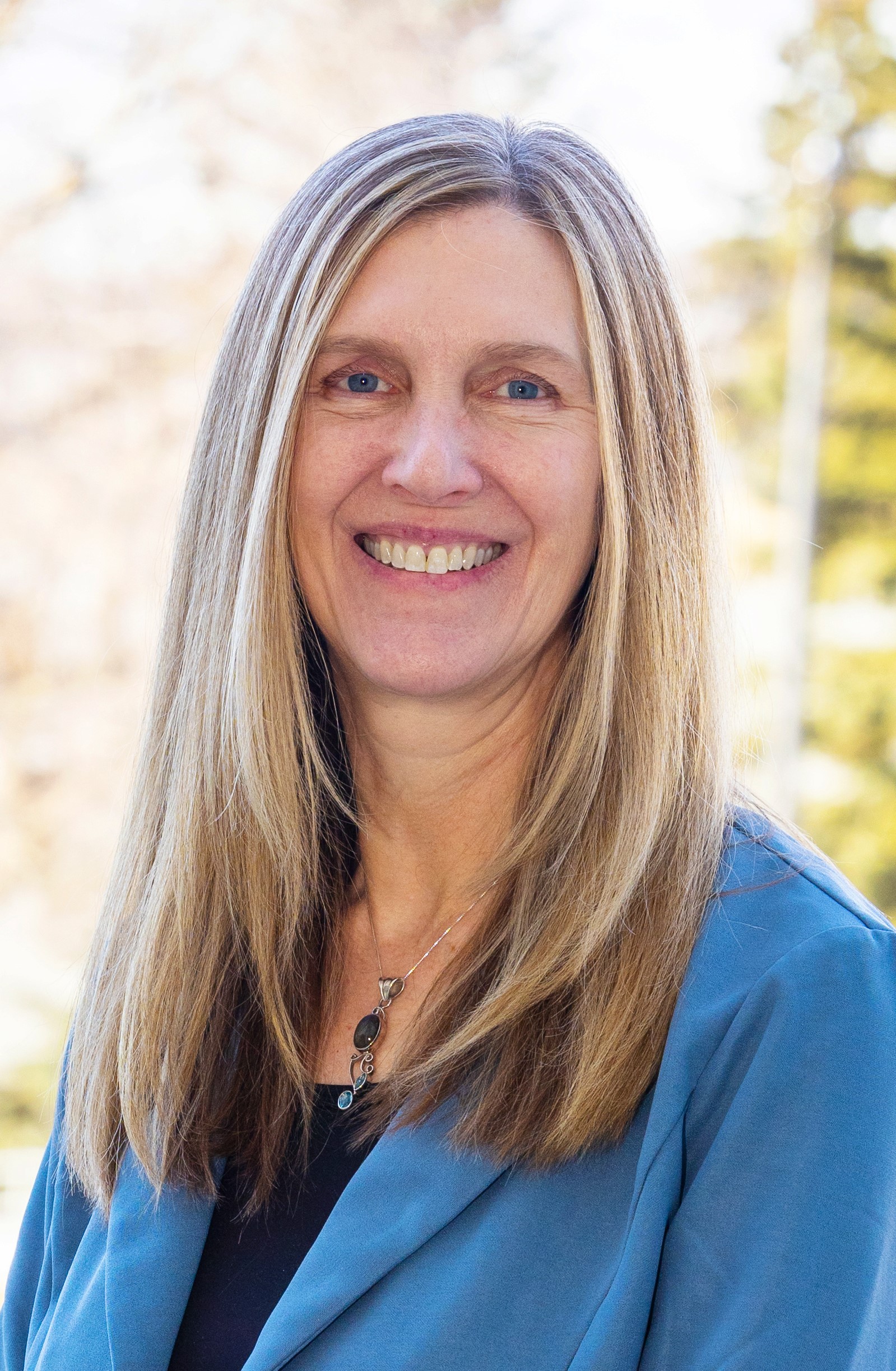 Dr. Laura Conner