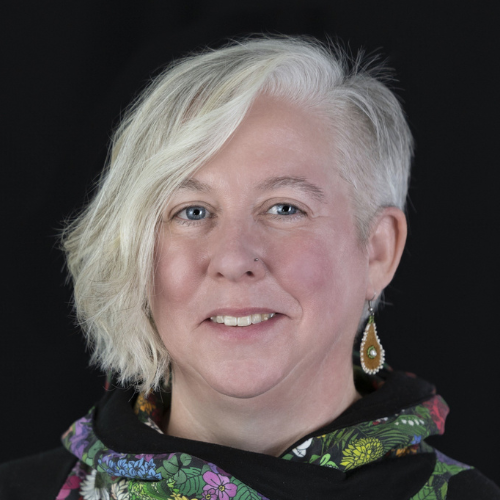 Julie Raymond-Yakoubian