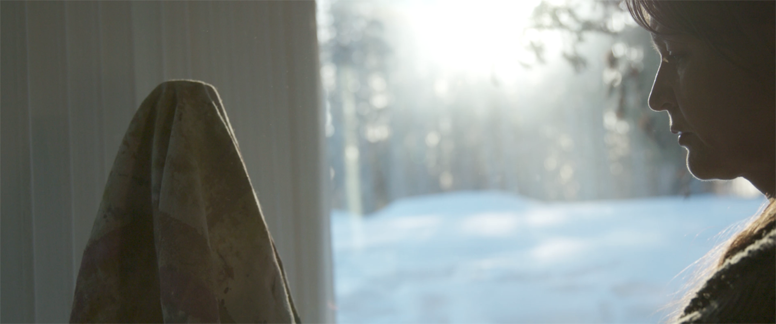 Stephanie Rivet stars as Nicole in MEND. Production still from 'Mend' a short film by JB Brown