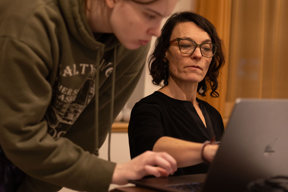 TAOS, Day 3, image 124 Maya Salganek gives feedback on the set of The Anatomy of Sound. Photo credit: Eric Marshall