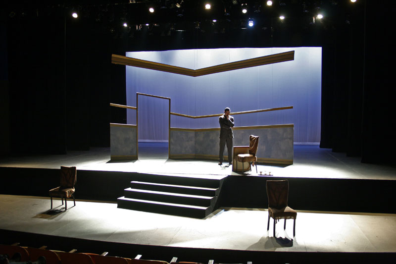 See caption below for image description