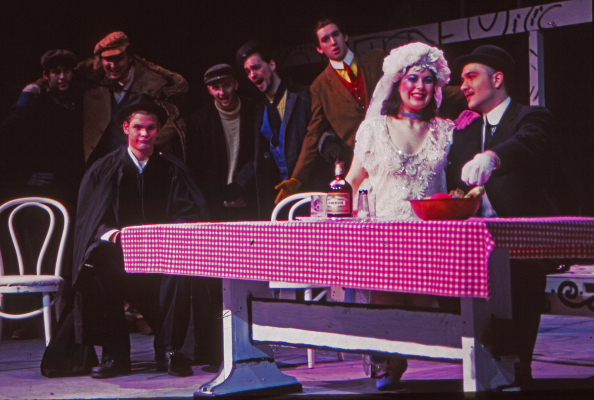 See caption below for image description