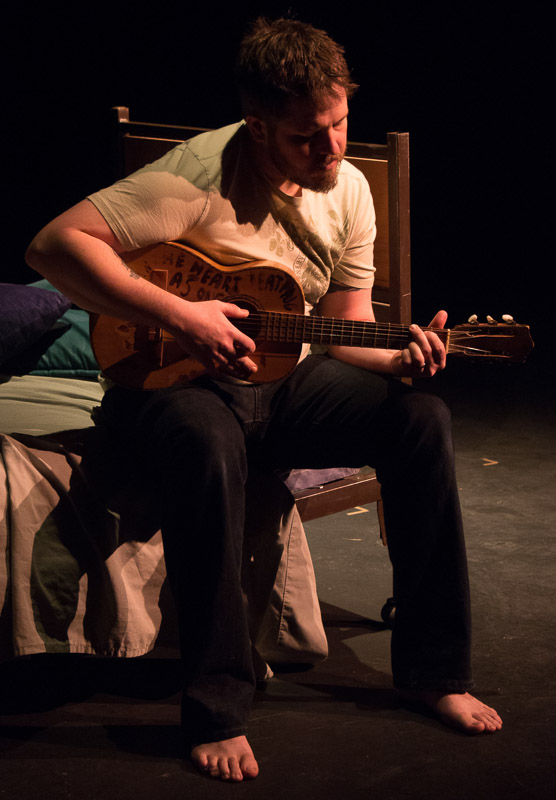 See caption below for image description