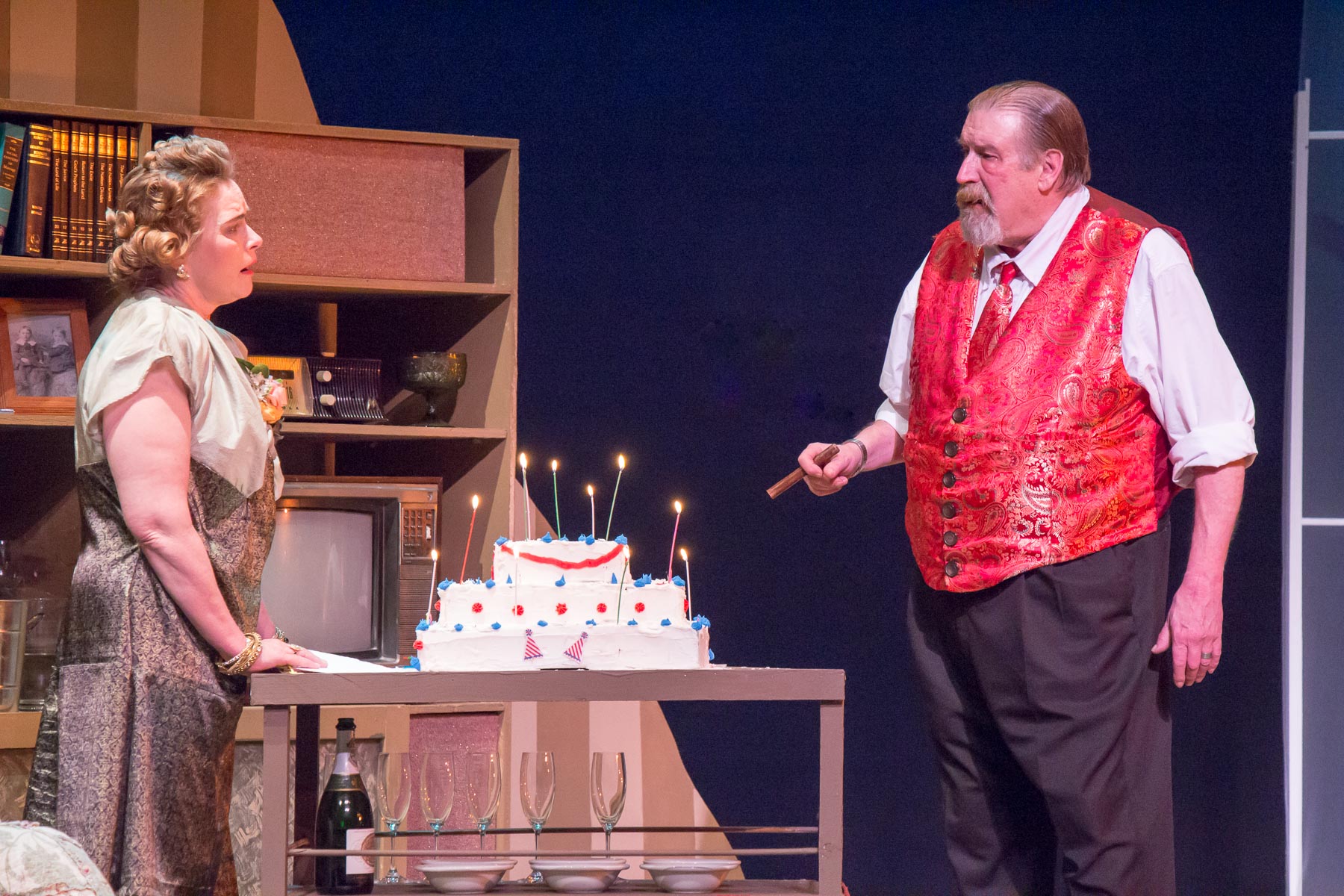 See caption below for image description