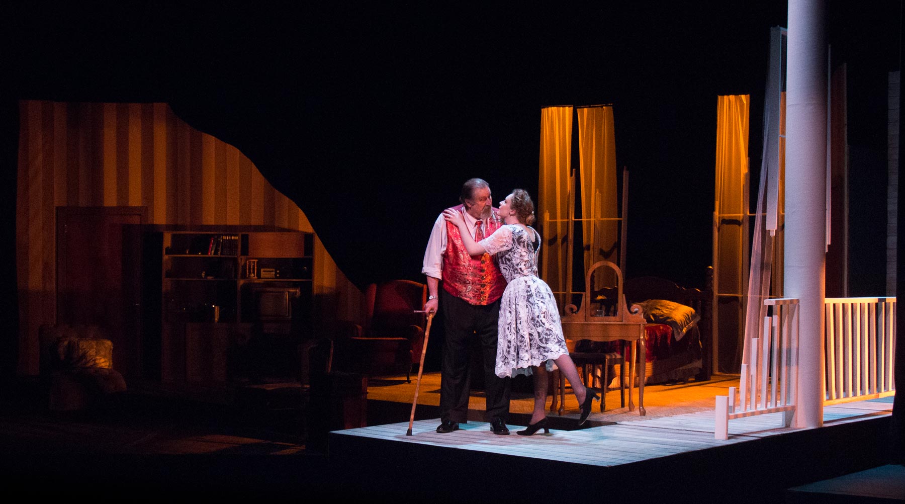 See caption below for image description