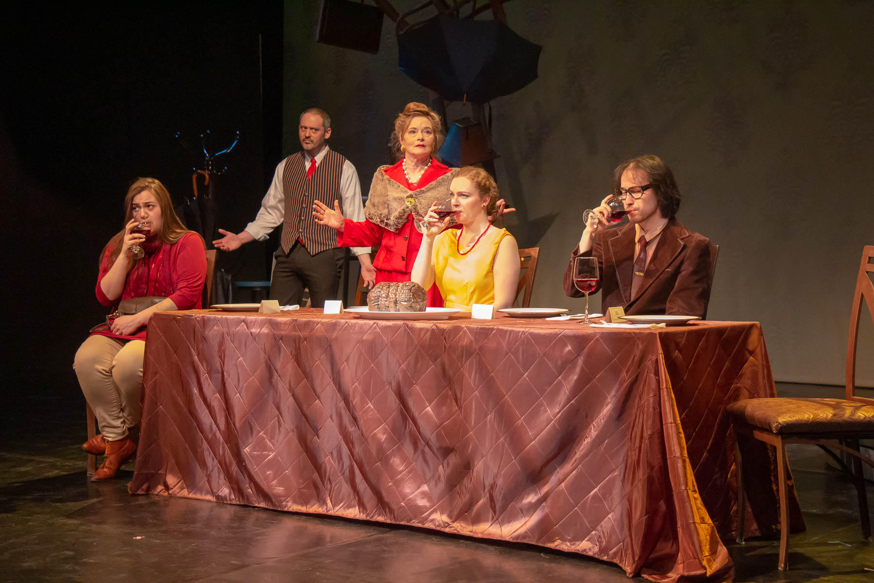 See caption below for image description