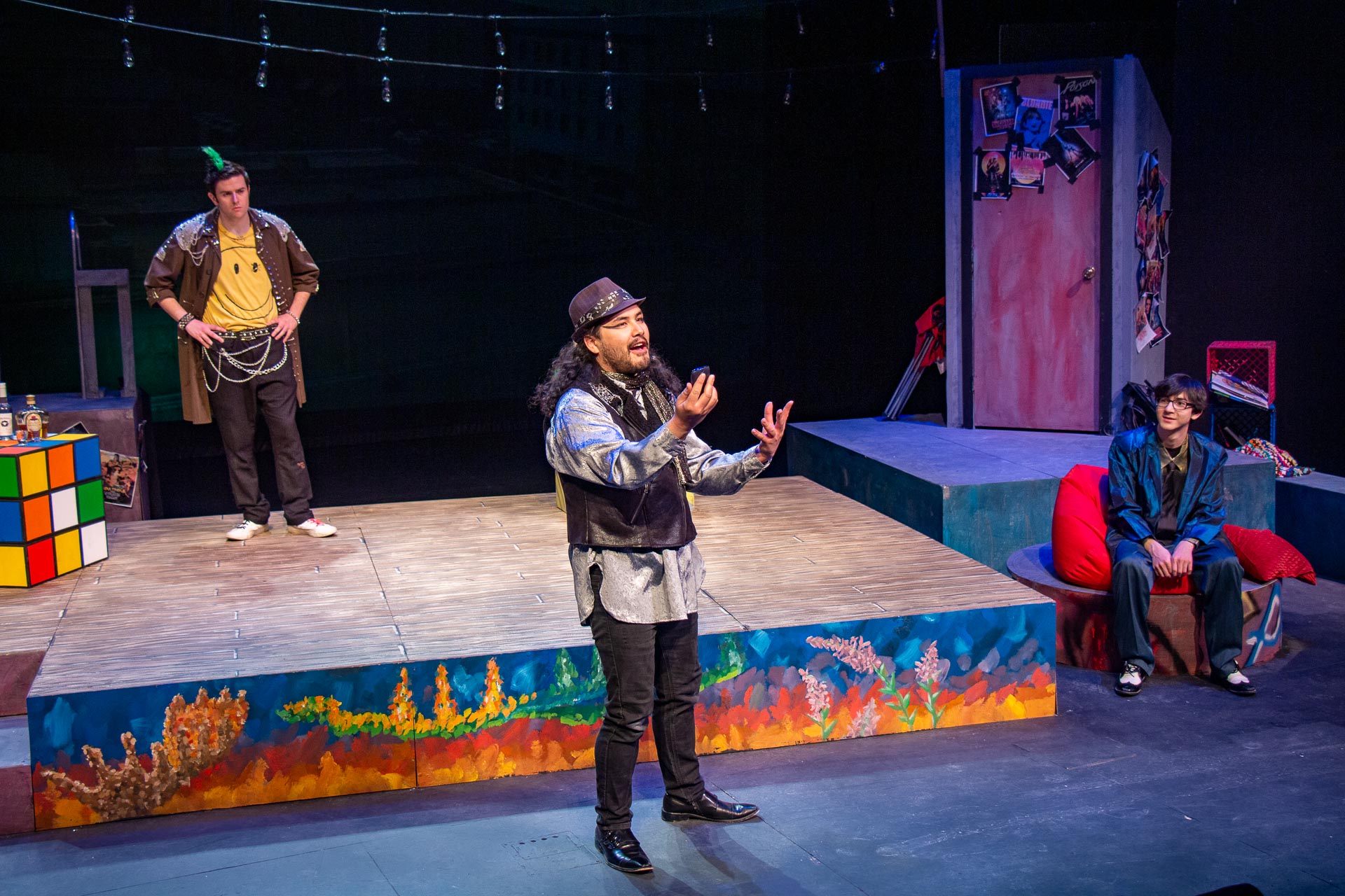 See caption below for image description