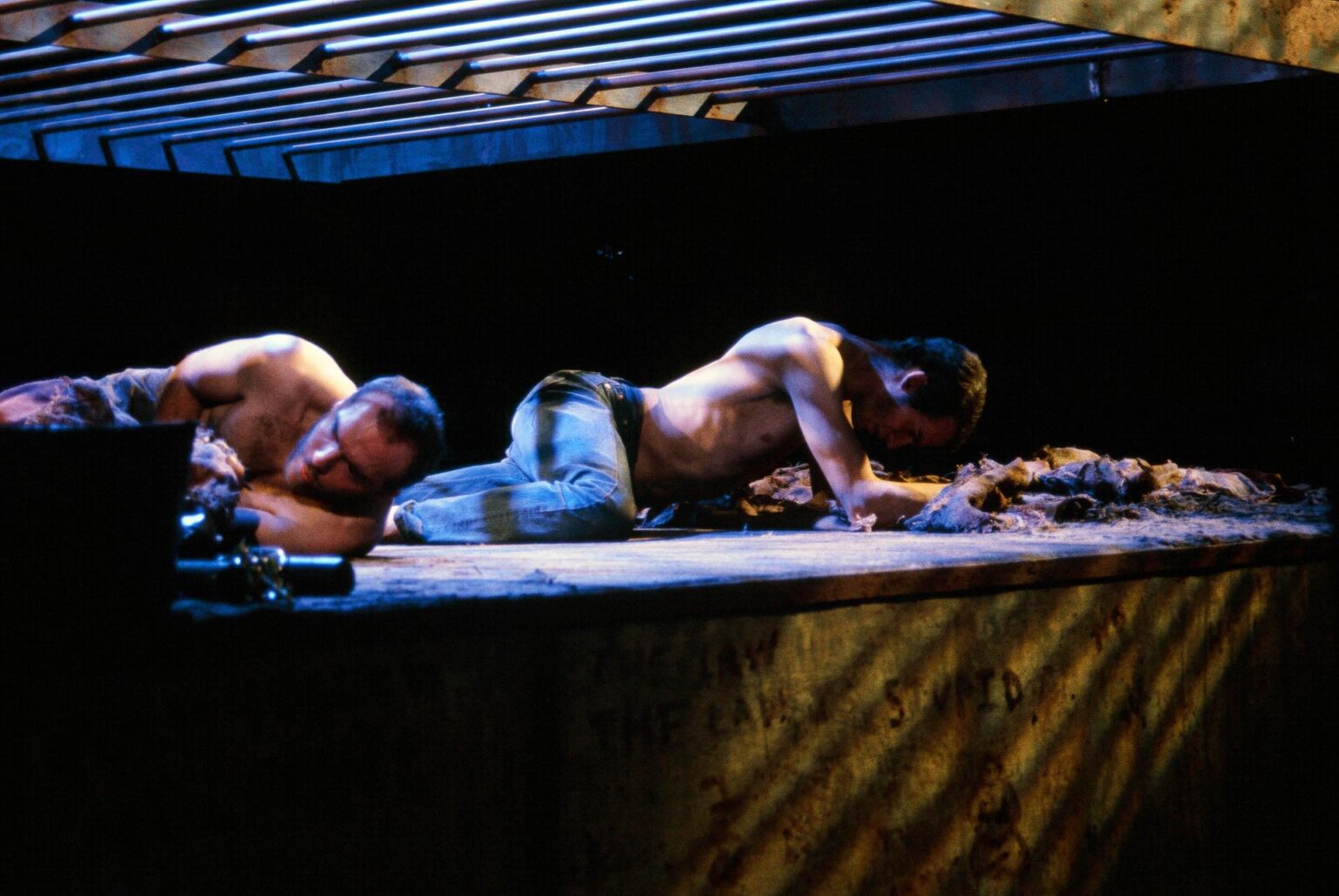 See caption below for image description